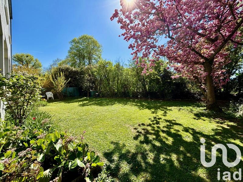 Maison - 170 m² - 8 pièces