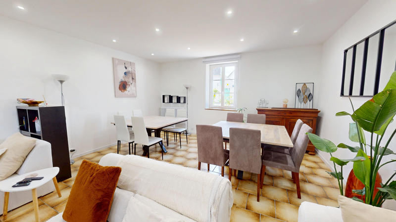 Maison - 130 m² - 6 pièces