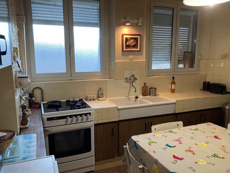 Appartement - 174 m² - 7 pièces