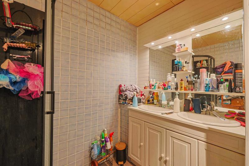 Maison - 87 m² - 4 pièces