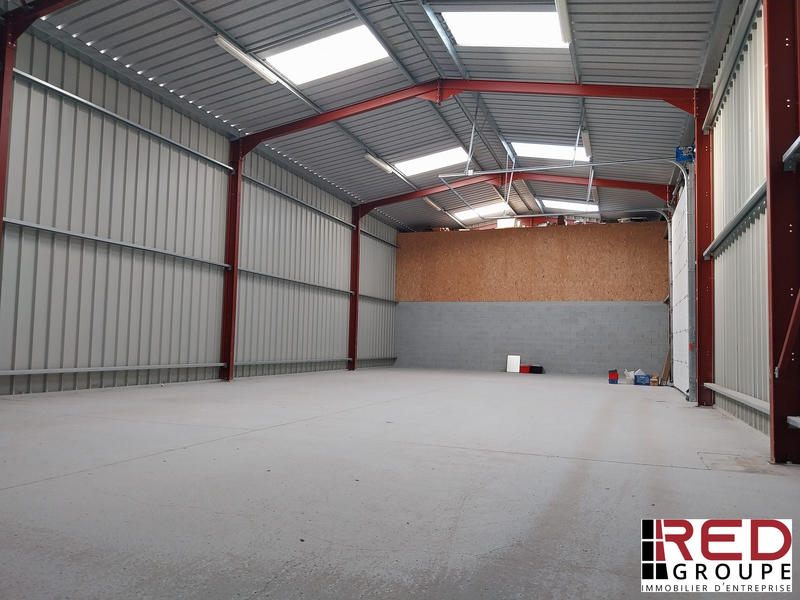 Entrepôt - 327 m²