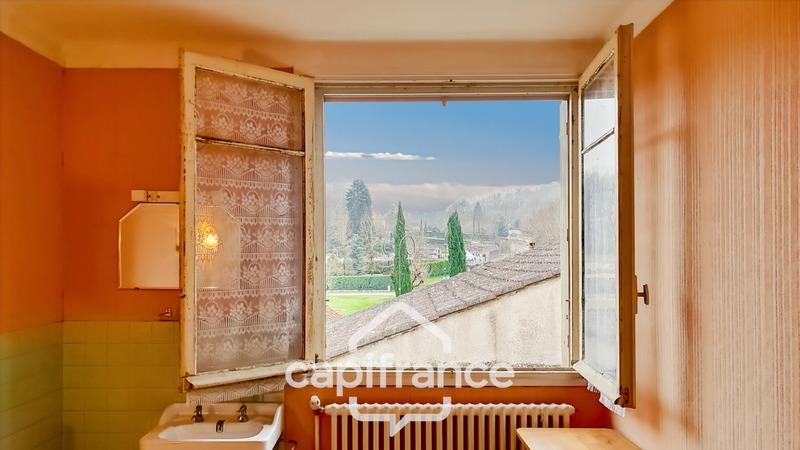 Local commercial - 378 m² - 15 pièces