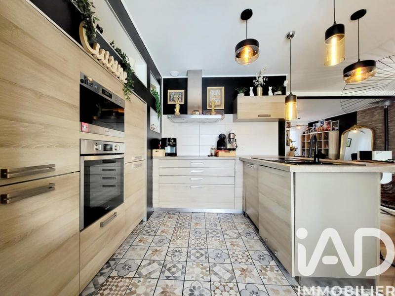 Maison - 130 m² - 5 pièces