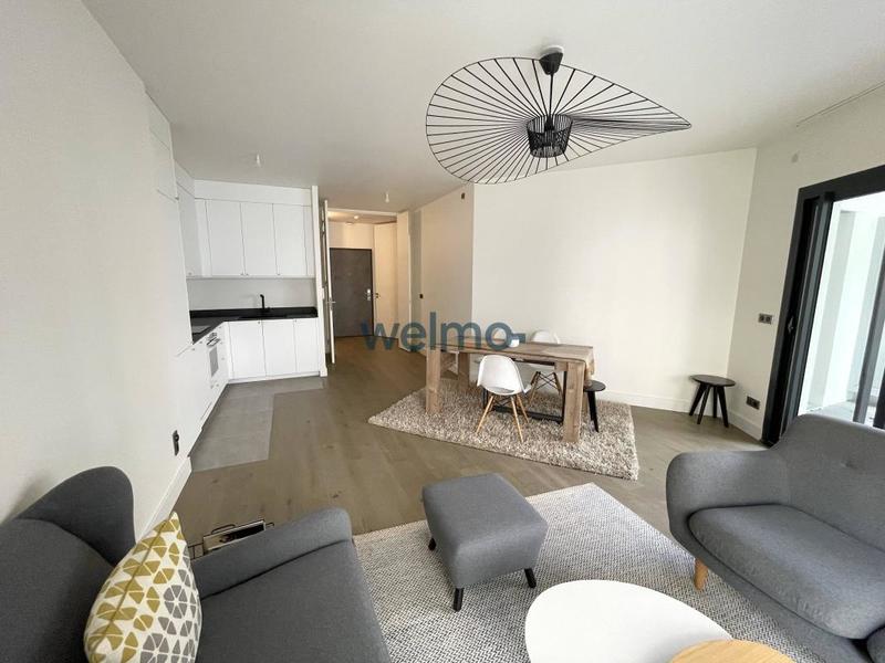 Appartement - 100 m² - 4 pièces