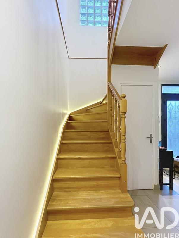 Maison - 131 m² - 5 pièces