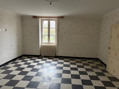 Maison ancienne - 132 m² - 8 pièces