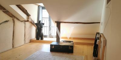 Immeuble mixte - 52 m²