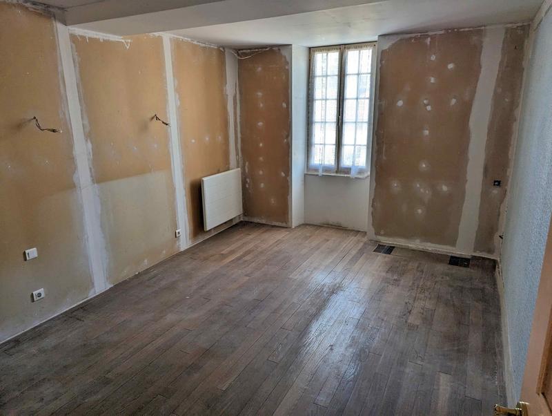 Maison ancienne - 102 m² - 4 pièces