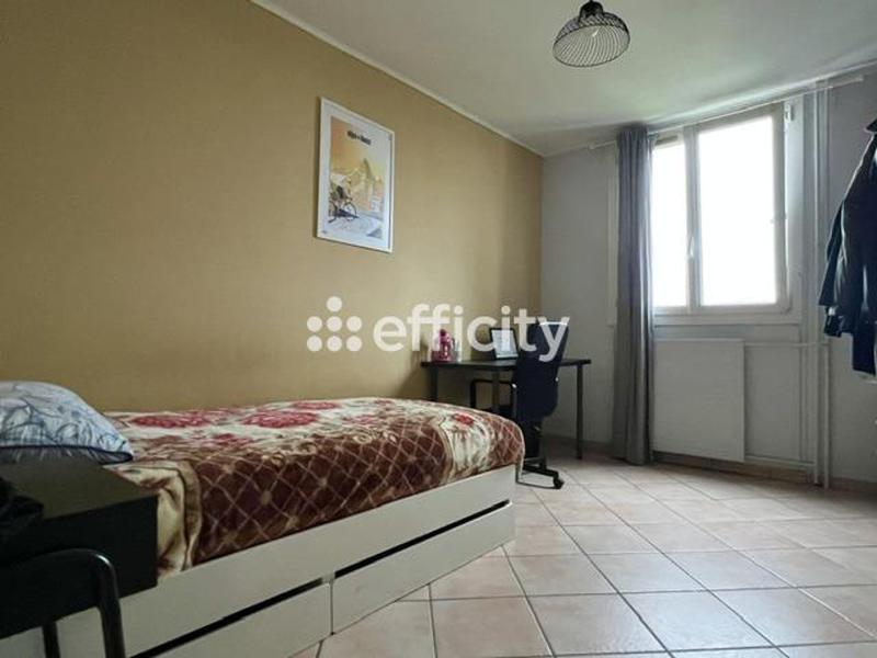 Appartement - 79 m² - 4 pièces