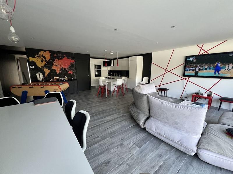 Maison contemporaine - 164 m² - 6 pièces