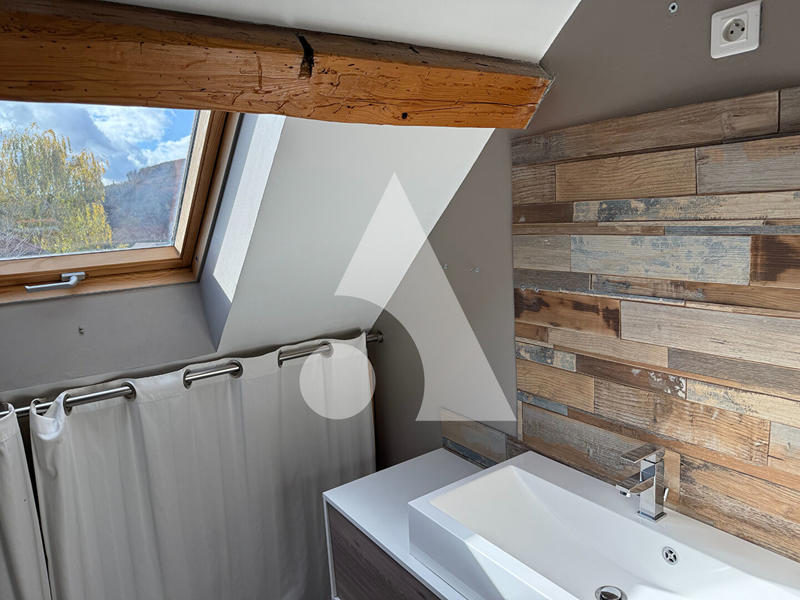 Maison - 114 m² - 5 pièces