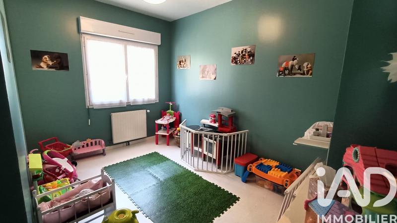 Maison - 397 m² - 16 pièces