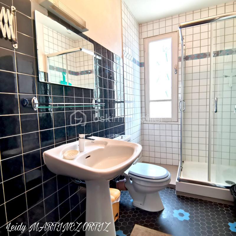 Immeuble - 330 m² - 12 pièces