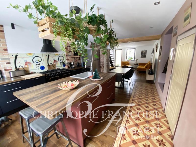 Maison - 130 m² - 6 pièces