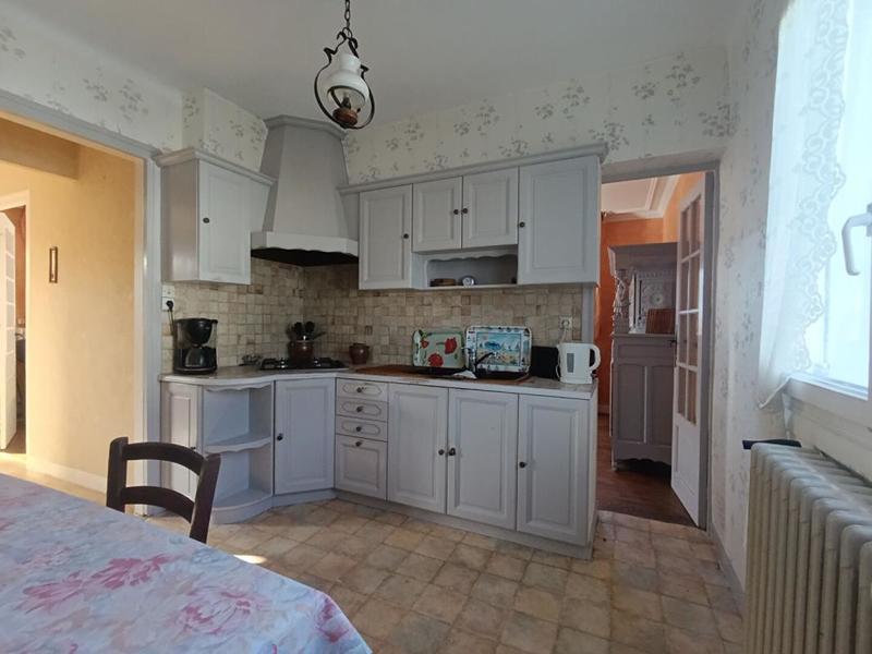 Maison - 110 m² - 7 pièces