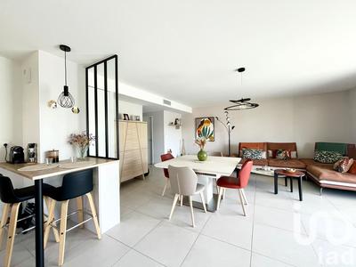 Appartement - 102 m² - 4 pièces