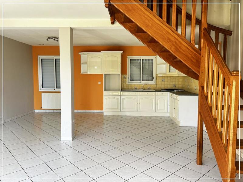 Maison - 130 m² - 5 pièces