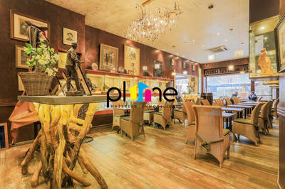 Local commercial - 1 000 m²