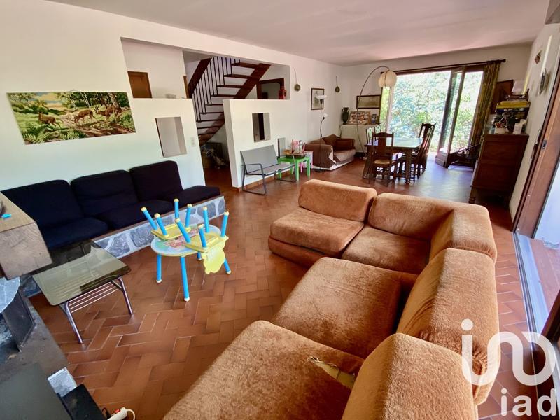 Maison - 130 m² - 8 pièces