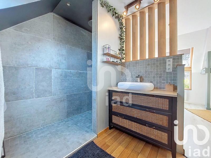 Maison - 170 m² - 6 pièces