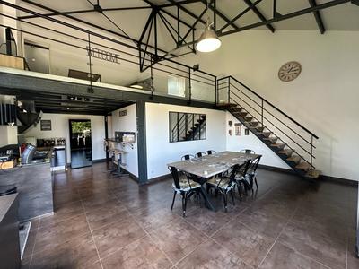 Maison - 125 m² - 4 pièces