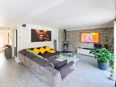 Maison - 124 m² - 6 pièces