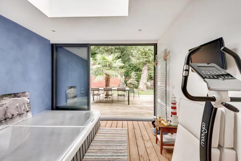 Maison - 236 m² - 6 pièces