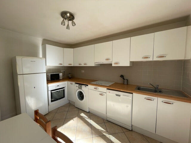 Maison - 80 m² - 6 pièces