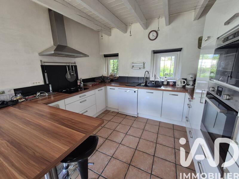 Maison - 194 m² - 6 pièces