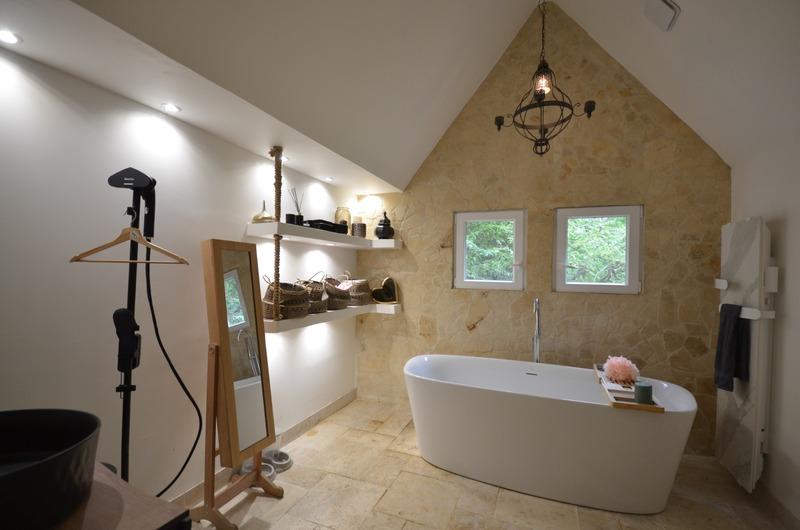 Maison - 248 m² - 6 pièces