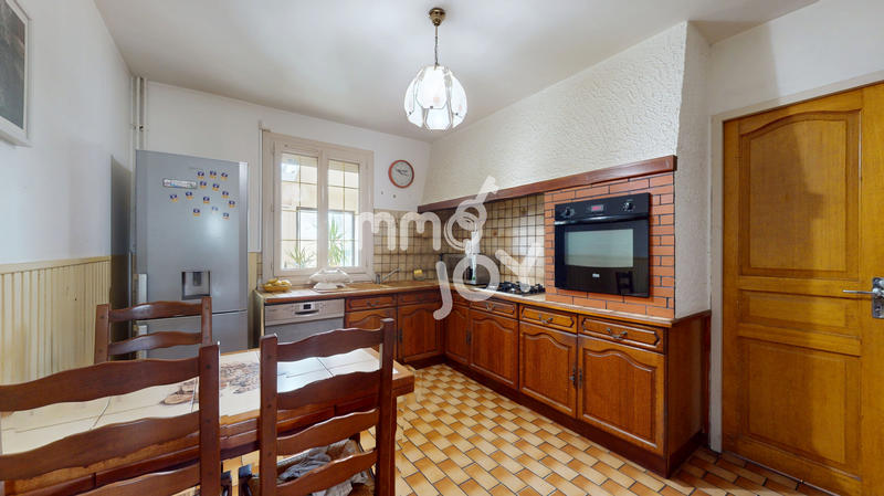 Maison - 110 m² - 5 pièces