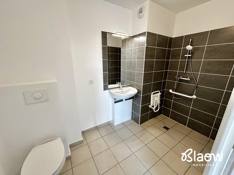 Appartement - 100 m² - 4 pièces