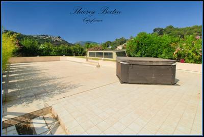 Appartement - 120 m² - 4 pièces