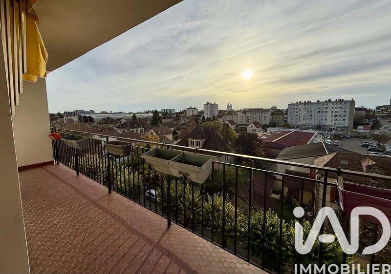 Appartement - 72 m² - 3 pièces