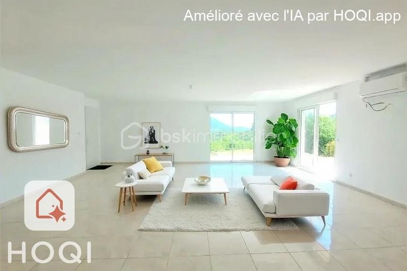 Villa - 100 m² - 5 pièces