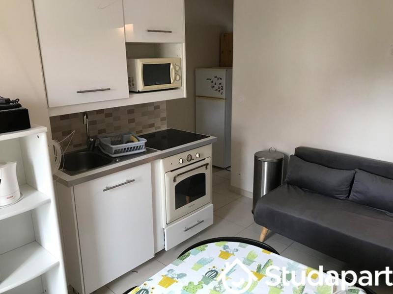 Chambre - 10 m² - 1 pièce