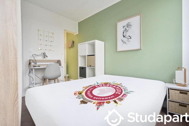 Chambre - 9 m² - 1 pièce