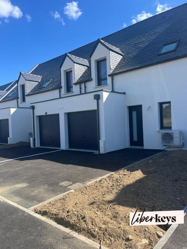 Maison - 85 m² - 4 pièces