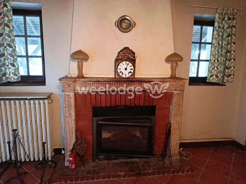 Maison - 239 m² - 10 pièces