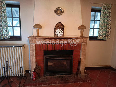 Maison - 239 m² - 10 pièces