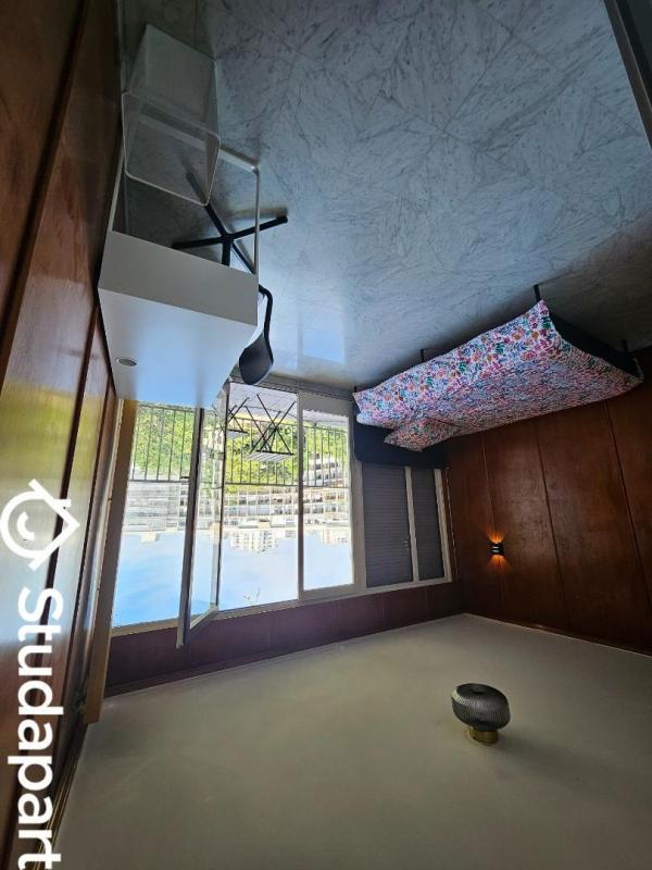 Chambre - 11 m² - 1 pièce