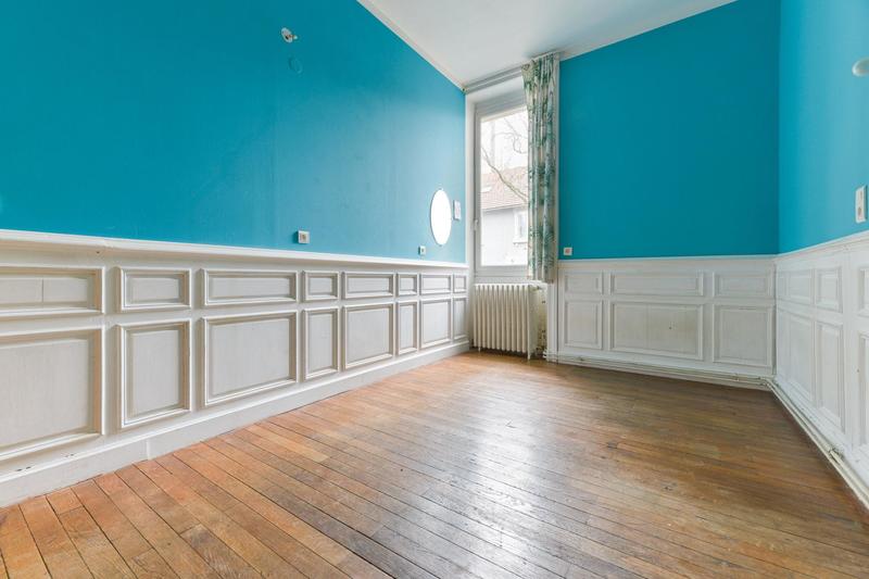 Appartement - 104 m² - 4 pièces