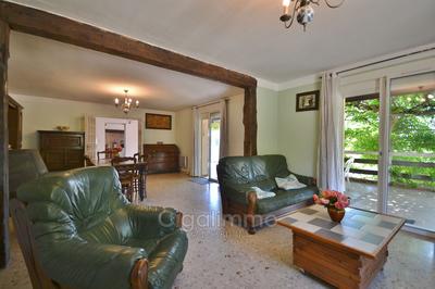 Villa - 194 m² - 7 pièces