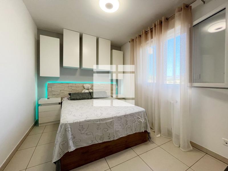 Appartement - 79 m² - 4 pièces