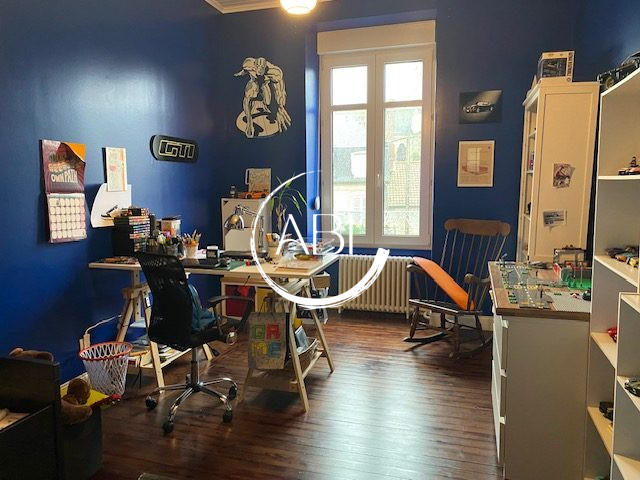 Maison - 160 m² - 8 pièces