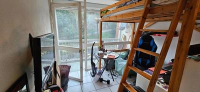 Studio - 15 m² - 1 pièce