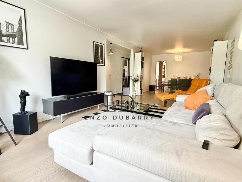 Appartement - 96 m² - 4 pièces