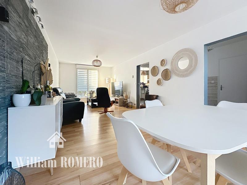 Maison - 145 m² - 6 pièces