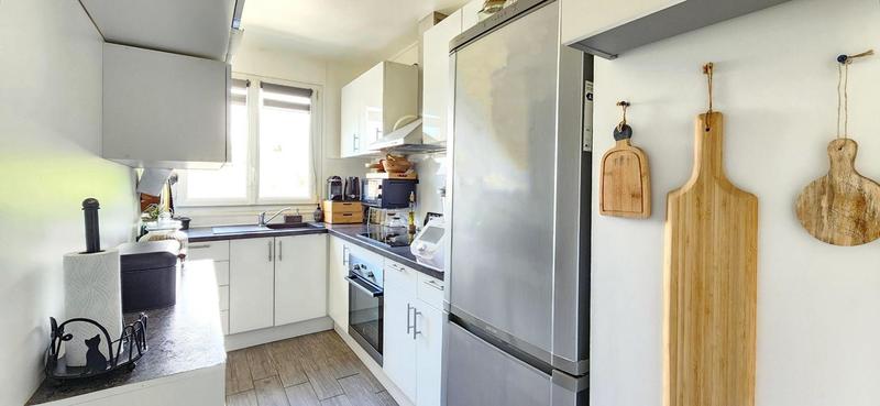 Appartement - 75 m² - 3 pièces