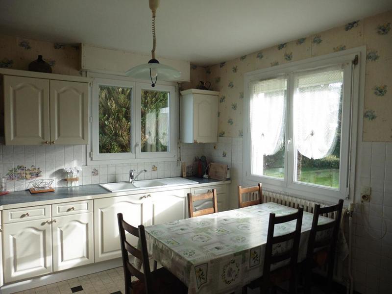 Maison - 98 m² - 5 pièces